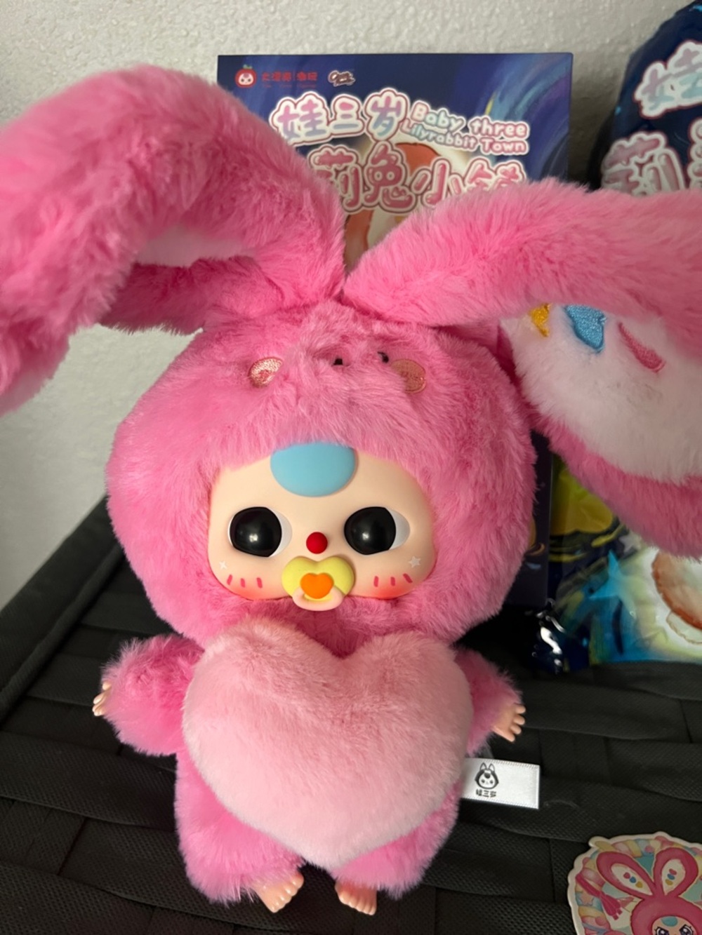 Lily Rabbit Town V3 - Picture 3 of 6